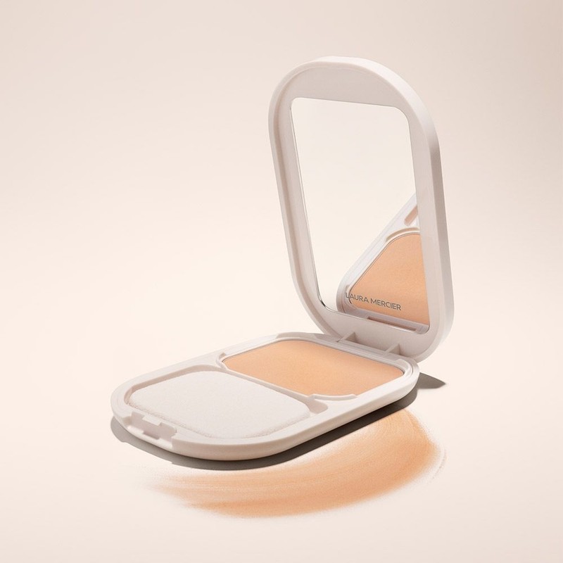 Laura Mercier Lip Foundation Puff for daily makeup and personal