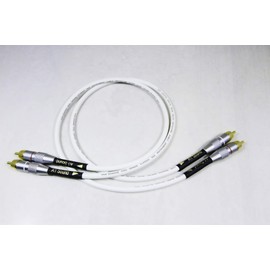 Van Damme White Ultra X Audio Analogue Interconnects 1.5 Metre Pair Terminated With Gold Plated RCA Phono Plugs