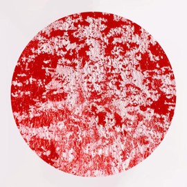 YLUSUJAKX Red Disposable Placemats Set of 100 Red Charger Plates Doilies Metallic Thin Mesh Round 13 Inch Glitter Foil Pressed Dining Table Decoration Centerpieces for Party Wedding Birthday