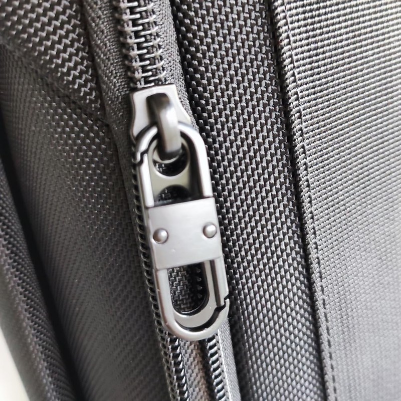 Aemoe Double Opening Mini Carabiner Zipper Clip Zipper Pull Replacement,