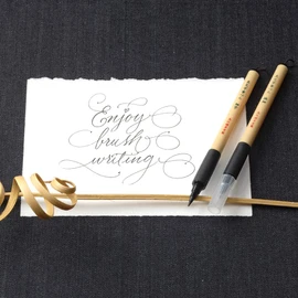 Kuretake Bimoji Brush Pen for Manga/Calligraphy (5)
