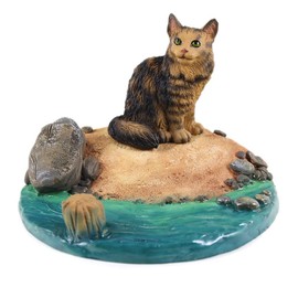 Conversation Concepts Everyday Life Collectible Maine Coon Brown Tabby Figurine- Adorable Lifelike Figurine- Home Desk Nursery Décor Sculpture, Statue