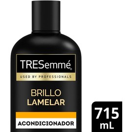 TRESemmé Acondicionador Brillo Lamelar corrige las irregularidades de la fibra capilar dejando un cabello hidratado, nutrido y con efecto gloss instantáneo* 715 ml