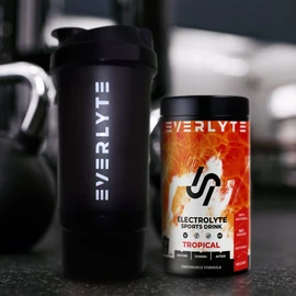 EVERLYTE - Black Shaker / 500 ml & 150 ml Container / Sports Shaker with Push Closure, Strainer and Measuring Scale / Fitness Shaker for Lump-free Shakes/BPA & DEHP Free/Dishwasher Safe