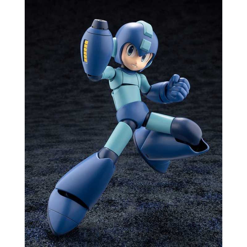 Mega Man 11 Ver., Total Height Approx. 5.3 inches (135