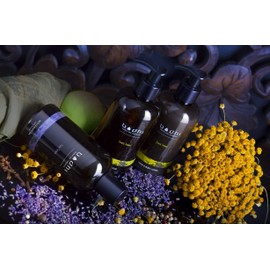 BODHI® Body Oil and Bath Oil Floral Therapy 250 ml with Lavender and Chamomile for Dry Skin with Organic Coconut Oil Also for Pregnant Women Vegan & 100% Natural