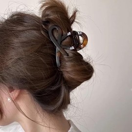 Hair Clip, Hair Clip, Small, Lightweight, Stylish, Cute, Hair Accessory, Hair Clip, Adults, Secure, Women's, Shiny Tortoise Shell Color