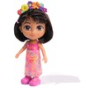Dora, Dress Up Adventure Dora, 6-inch Doll with Removable Clothes