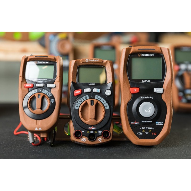 Southwire Multimeter Compact 3-in-1 - Built-In Voltage Detector & Flashlight