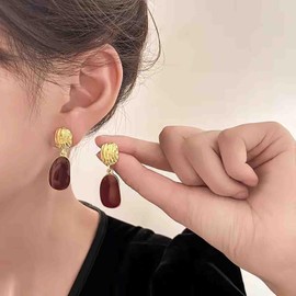 Aneneiceera Vintage Oval Enamel Burgundy Earrings Enamel Red Dangle Earrings Gold Hammered Disc Stud Earrings Irregular Burgundy Drop Earrings Acrylic Red Geometric Earrings Jewelry for Women