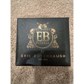 Eric Buterbaugh Floral Perfumed Candle