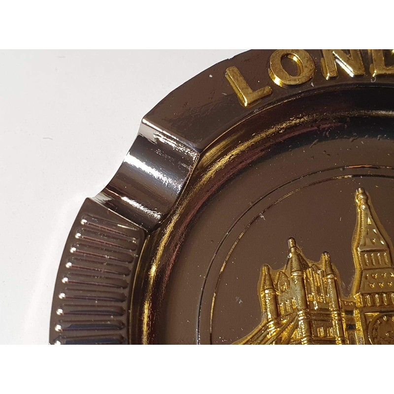 London Icons Mini Metal Ashtray - Collage in Golden Colour