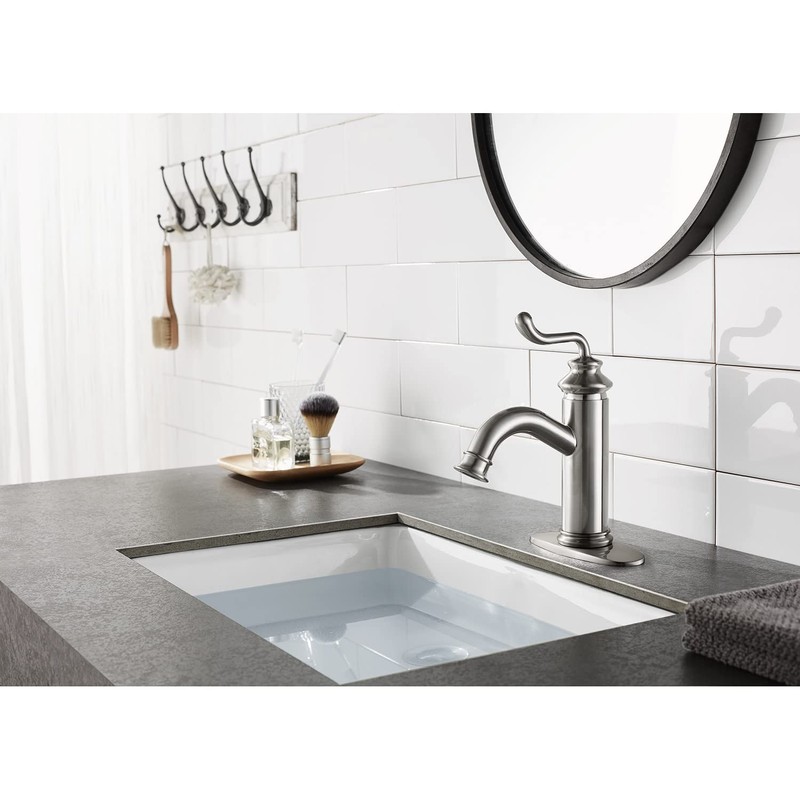 Kingston Brass LS5413RL Royale Bathroom Faucet, Brushed Brass 5.88 x