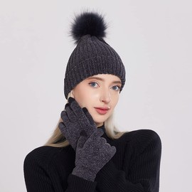 YAMEE Winter Women Beanie Hat Touchscreen Gloves Set, Warm Skull Cap Beanie Soft Ski Cap With Poms and Thermal Texting Gloves