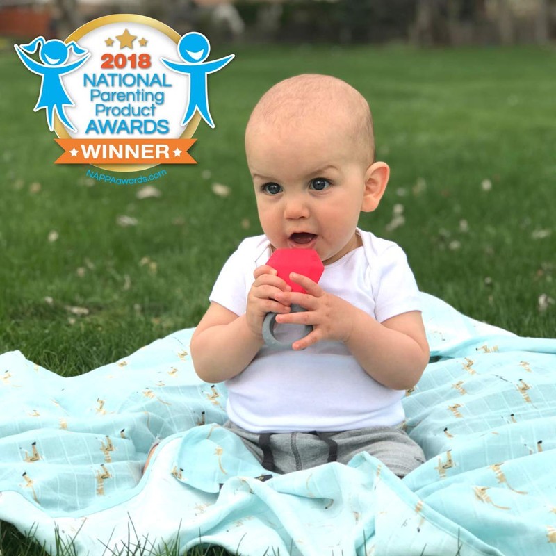 INNOBABY TEETHIN' Smart Birthstone Ring TEETHER - December (Blue Topaz)