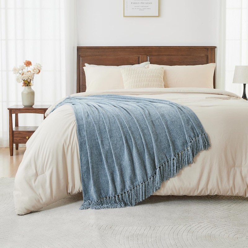 CozeCube Chenille Throw Blanket for Couch, Cozy Plush Fuzzy Decorative