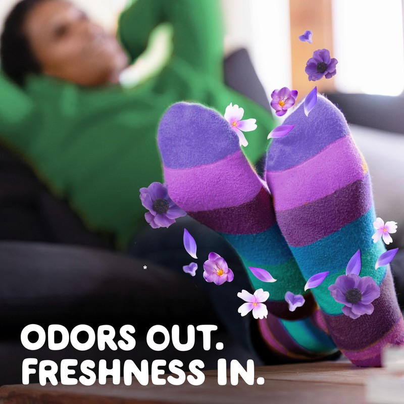 Gain + Aroma Boost Liquid Laundry Detergent Lavender Scent 107