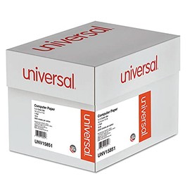 Universal UNV15851 14.88 in. x 11 in. 18 lbs. 1-Part Printout Paper - White/Green Bar (2600/Carton)