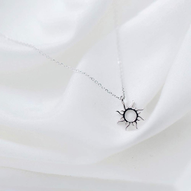 Richight Sterling Silver 925 Simple Sun Motif Charm Necklace, 16.9