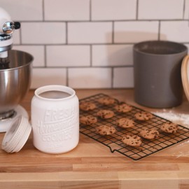 Mason Jar Cookie Jar - Cookie Jar with Lid for Fresh Baked Cookies - Airtight Cookie Jars for Kitchen Counter Decorative - Durable Ceramic Cookie Jars with Lids Airtight - Ceramic Jar with Lid (White)