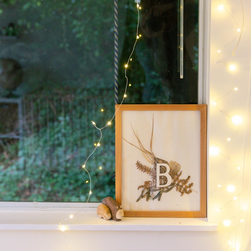 PATIKIL 7x7 Shadow Box Frame, Wooden Dried Flower Display Stand