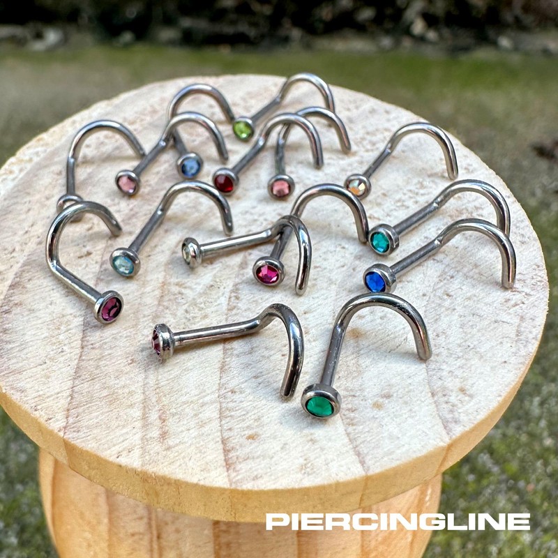 Piercingline Nose Piercing | Titanium | Flat Crystal Disc |