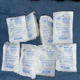 Medline 8 Medline Gauze Bandages Bulkee 2.    4.5in×4.1yds  (11.4cm×3.7m)