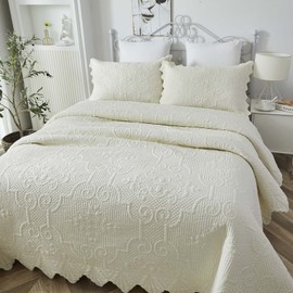 Brandream King Size Quilt Set Cotton Matelasse Coverlet Set Farmhouse Cream Pale Yellow Quilts Vintage Scalloped Quilt Set 3 Piece