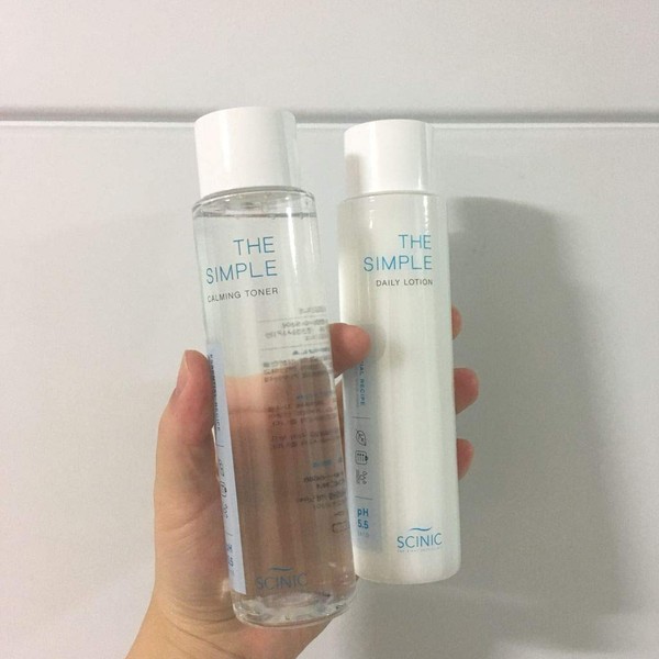 SCINIC The Simple (Calming Toner 145ml + Daily Lotion 145ml) Set