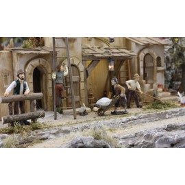 FADEDA 4 x Passion Figures: 4 Soldiers / Height: 5 cm / Hand-Painted / Detailed Nativity Scene Figures - Christmas Table Decoration Nativity Accessories