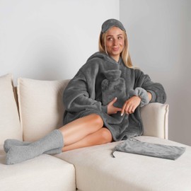 OHS Winter Warmer Gift Set for Women Grey, Christmas Gifts for Her Super Soft Cosy Womens Gift - Eye Mask, Hot Water Bottle, Scrunchie, Fluffy Socks, Drawstring Bag