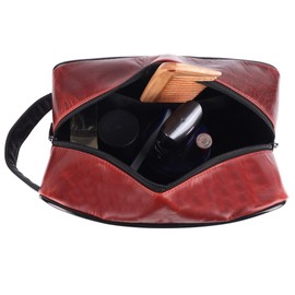 SPORTGIFTZ Buffalo Leather Rugby Wash Bag Durable Toiletry Bag for Rugby Players and Fans Moisture-Resistant Lining, Secure Zip and Carry Handle 25cm x 14cm