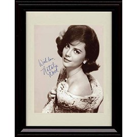 Natalie Wood Autograph Replica Print - Framed 8x10