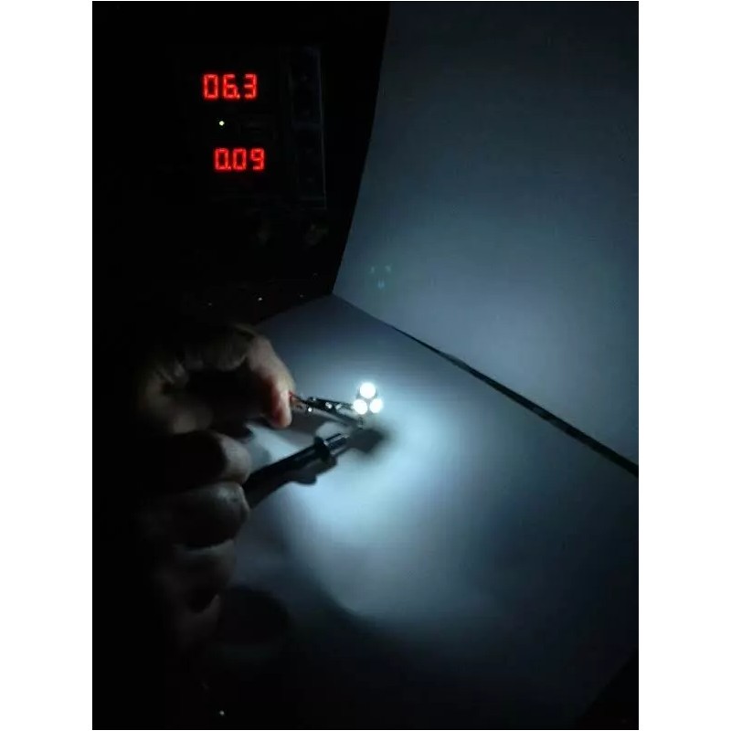 McIntosh (8) BAYONET LED LAMPS /MA6100/ McIntosh / BULBS/ PREAMP