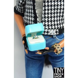 Zuru Mini Brands Fashion Rare Blue Ring Box Series 1