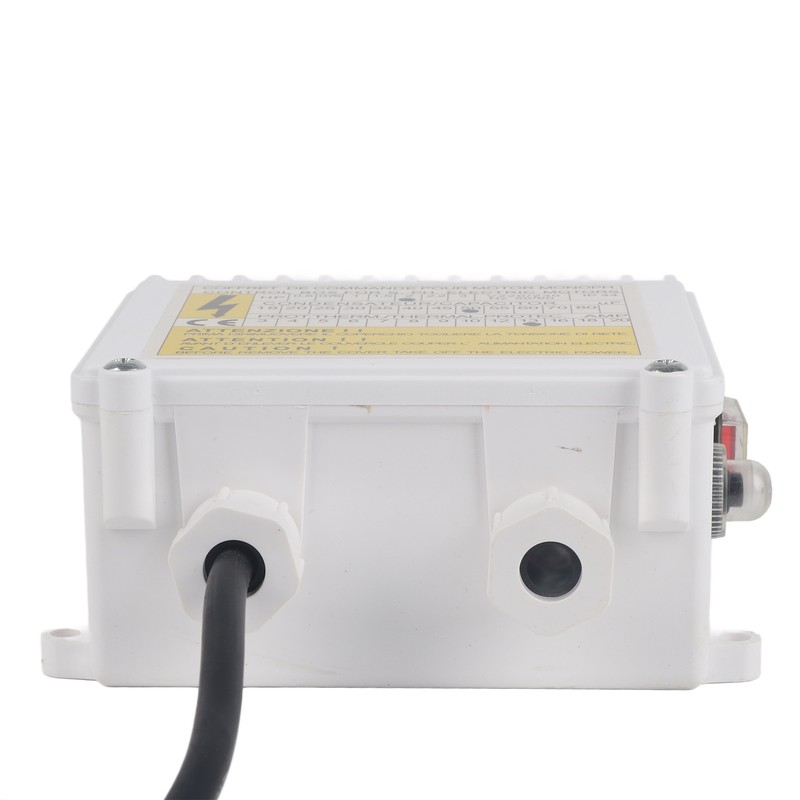 Pump Control Box Bulit in Thermal Protection Circuit Breaker Controller