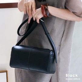 VITAFELICE Women's One-Shoulder Square Handbag, inb-10168p, Black