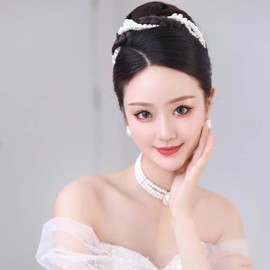 Aleasha Wedding Pearl Necklace and Earring Set, White, 3-Layer Imitation Pearl Choker, Gorgeous Women's Party Accessories, Adjustable Length, No Gemstone