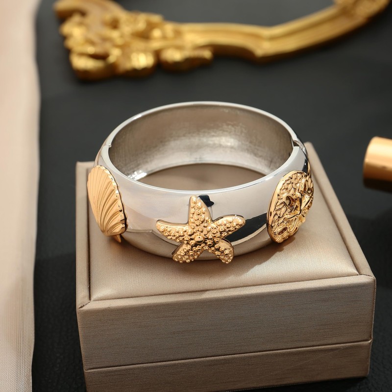 Chunky Seashell Bangle Bracelet for Women Gold Silver Mermaid Sea