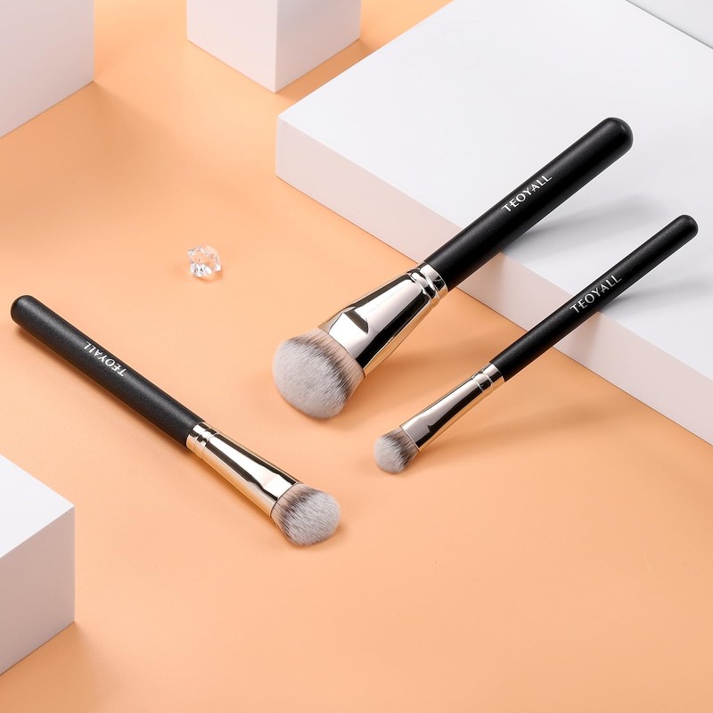 TEOYALL Flat Angled Foundation Brush, Large Dense Synthetic Bristles Kabuki