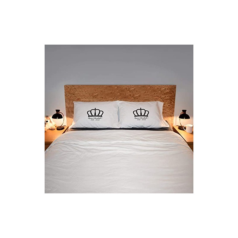 2 x 'Queen Elizabeth II Crown' Cotton Pillow Cases (PW00024517)