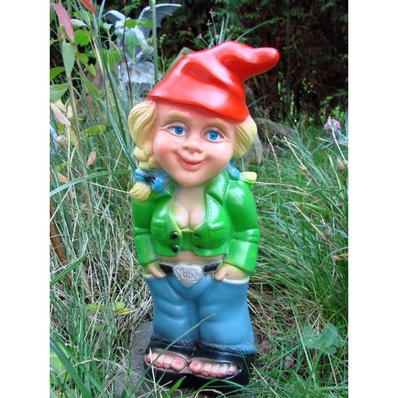 Rakso 0941 Garden Gnome Woman Made of Shatterproof PVC Gnome