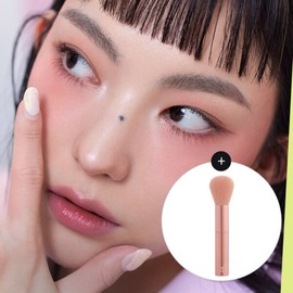 3CE (현대Hmall)3CE 페이스 블러쉬+글로우 멀티 유즈 브러쉬 3CE Face Blush + Glow Multi-Use Brush