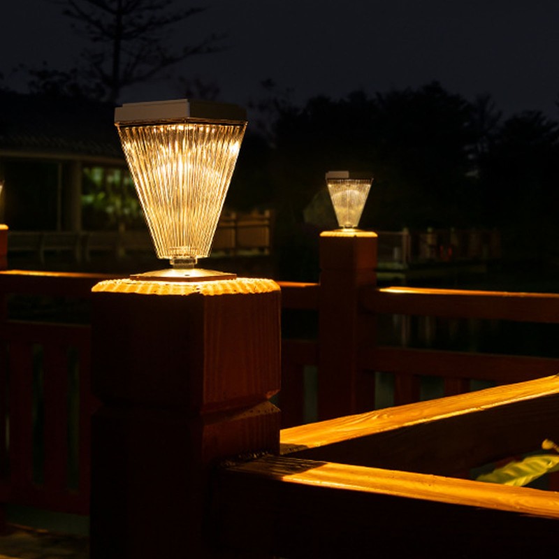 Solar Lawn Light Waterproof Color Temperature Adjustable Auto On Off