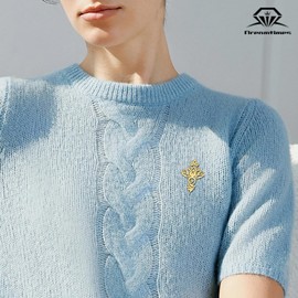 Dreamtimes Lotus Flower Brooch Stainless Steel Unalome Symbol Amulet Brooch Spiritual Jewellery for Yoga Meditation Women Men Elegant Pin Gift for Buddhists Hindu Inspiration, m, Stainless steels