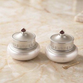 The Who Gongjinhyang Seol Whitening Jingo Spot 50ml x2 Whitening Cream / 더후 공진향 설 미백 진고 스팟 50ml x2개 화이트닝 크림
