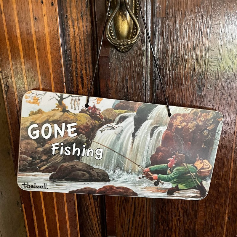 Thelwell Gone Fishing Door Sign