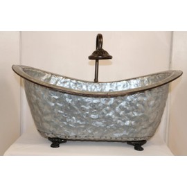 Decorative Metal Claw Foot Bathtub Planter/Garden Decor/Home Decor/Bath Decor