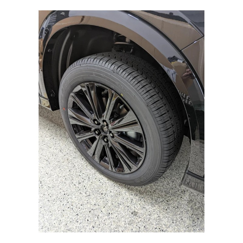 V-LUX AUTO Lexus Wheel Nut Covers / Lug Nut Covers