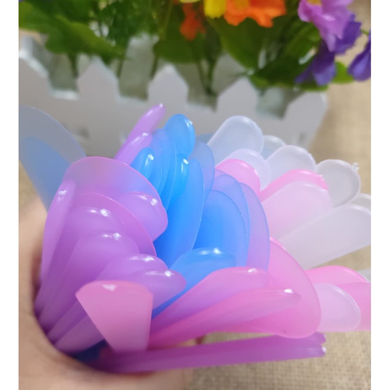 Ebonee 100 Pcs Plastic Cosmetic Mask Spatulas, 5 Inch Disposable